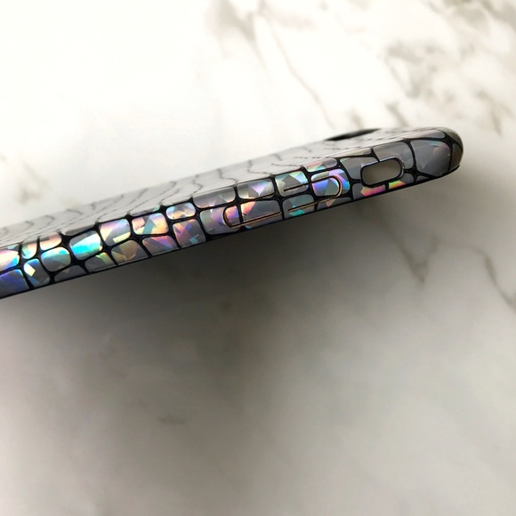 NEW iPhone 7/8/7+/8+ Iridescent Snake Skin Case - Picture 2 of 4